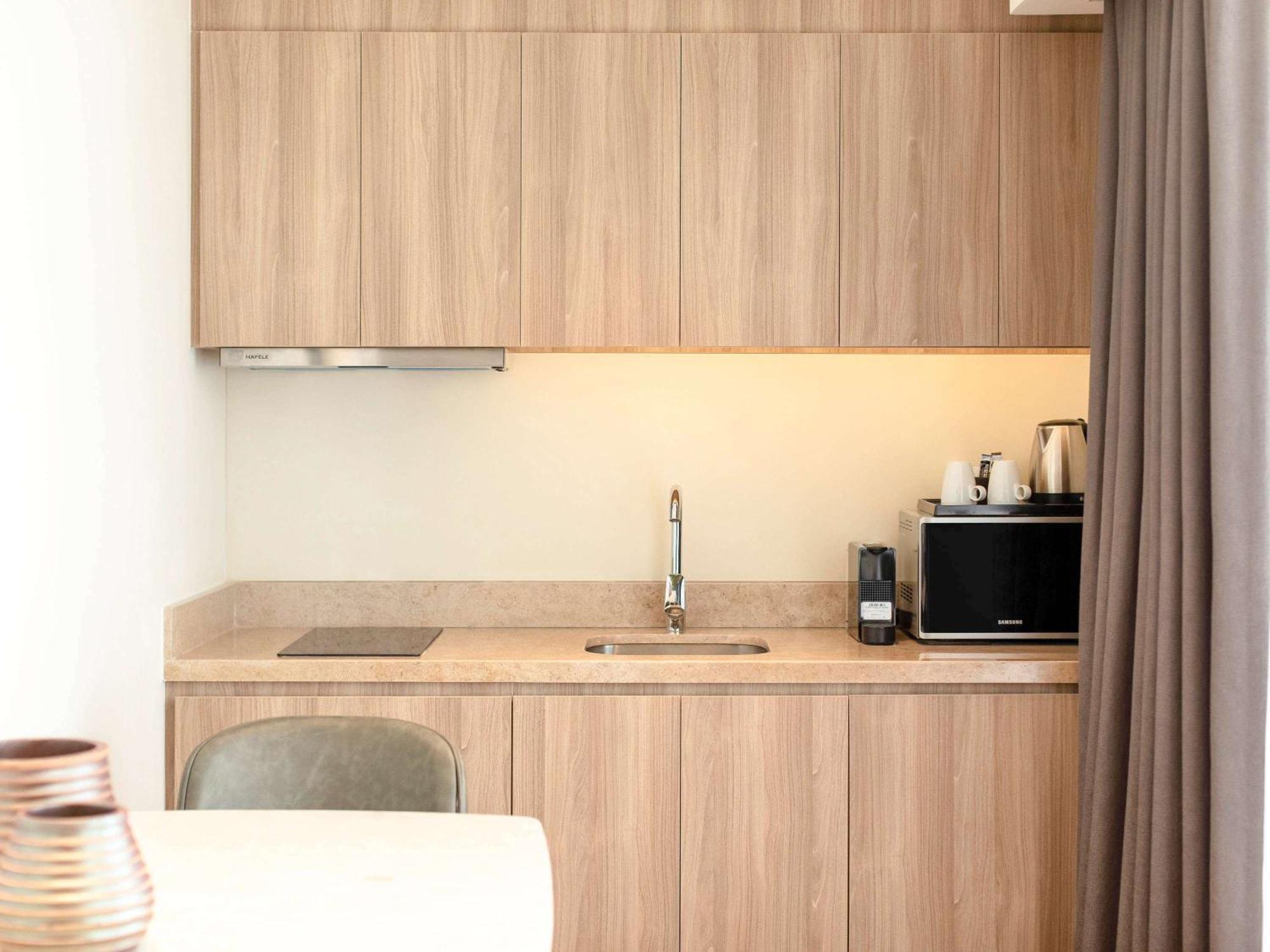 Novotel Suites Manila At Acqua Mandaluyong Zewnętrze zdjęcie