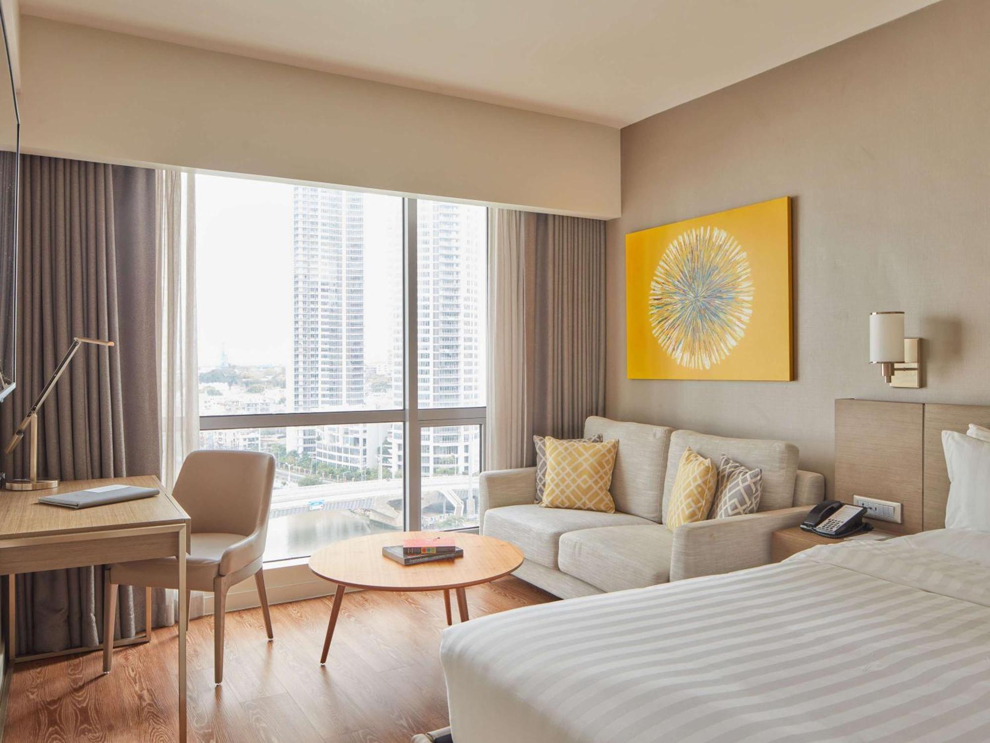 Novotel Suites Manila At Acqua Mandaluyong Zewnętrze zdjęcie